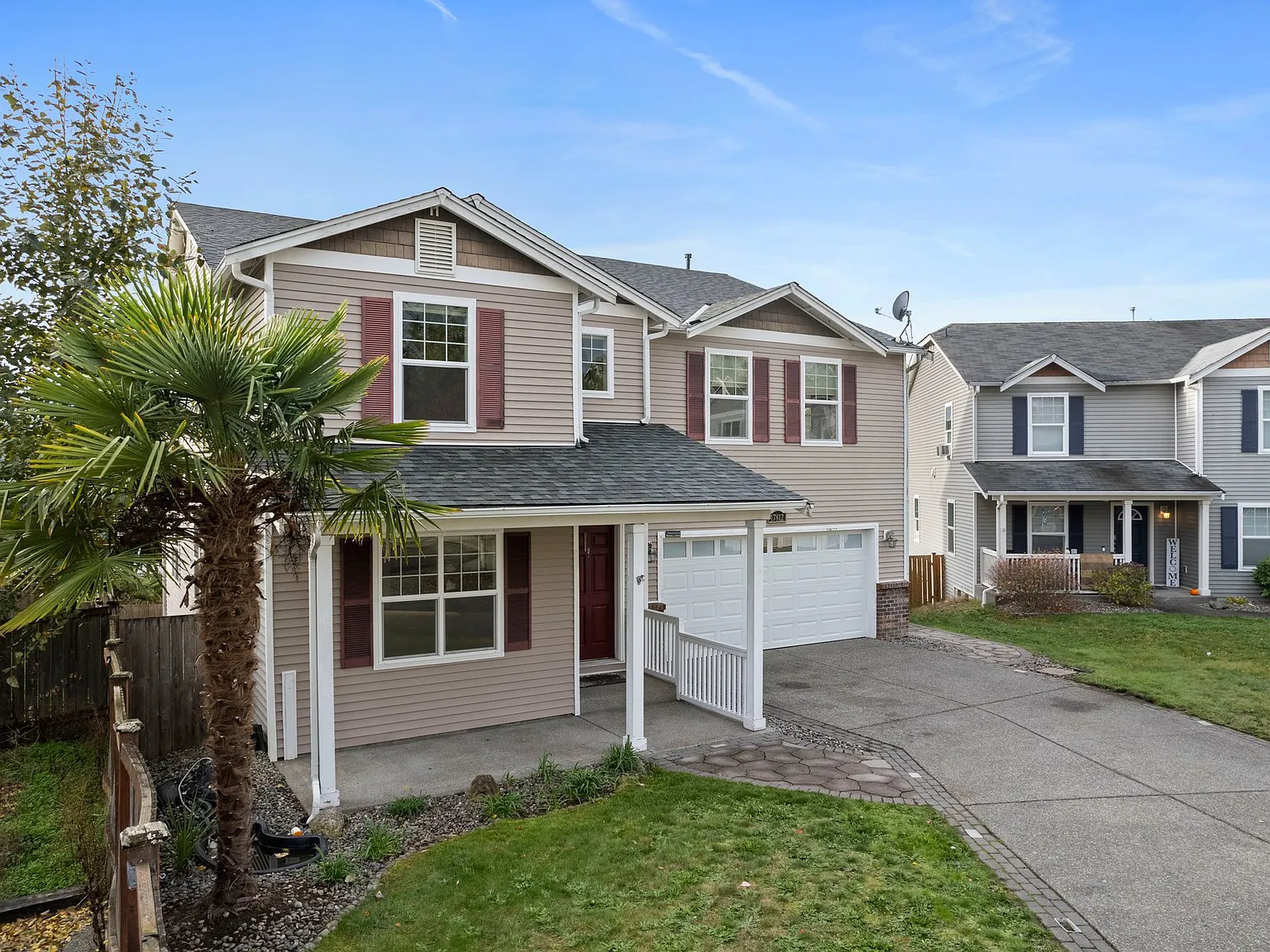 4 bed, 2.5 bath, 3063 sqft, $3,400 — Photo 2