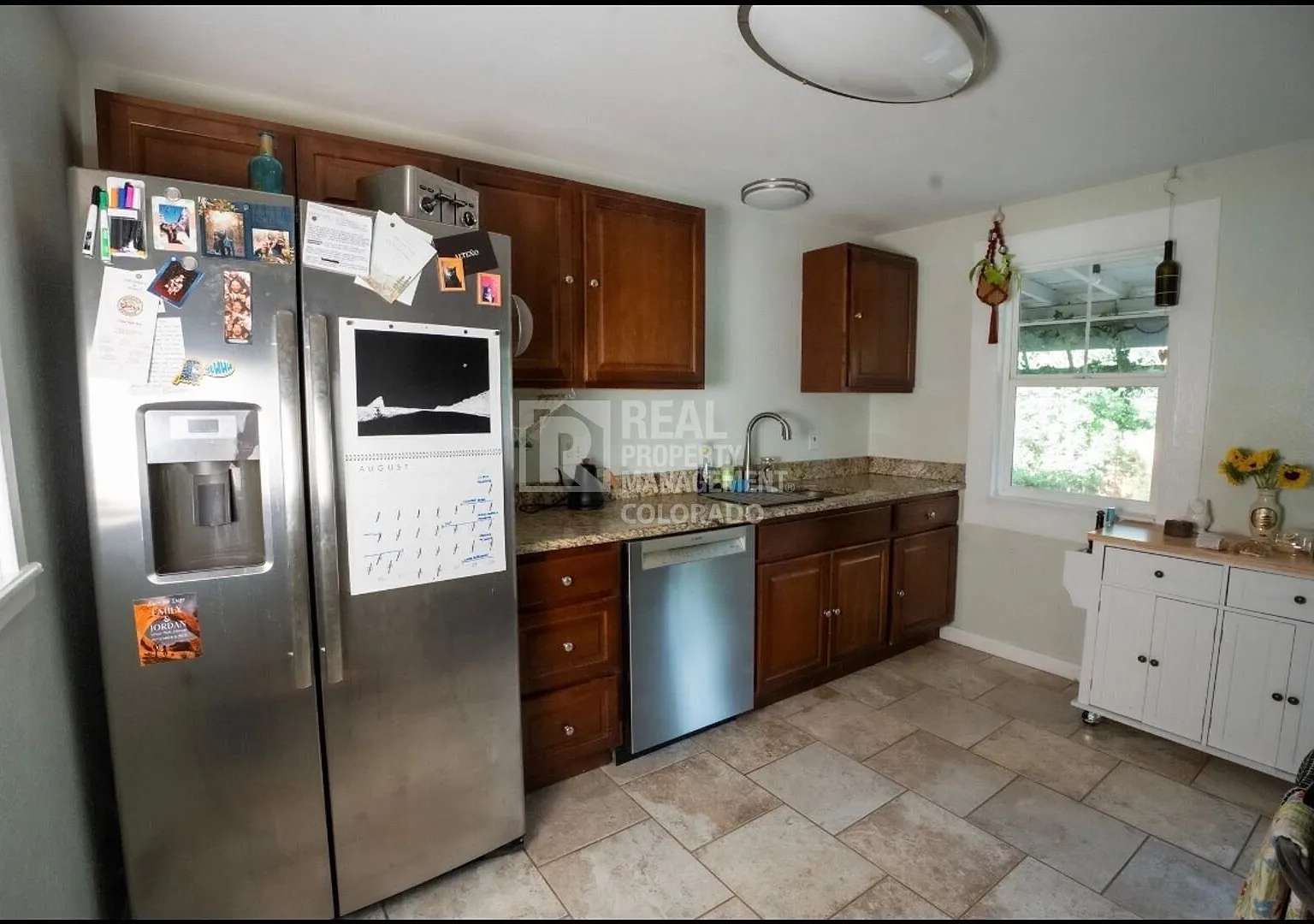 Charming Updated Ranch in the Heart of Edgewater | 3 Bed, 1 Bath | $3,100/mont — Photo 2