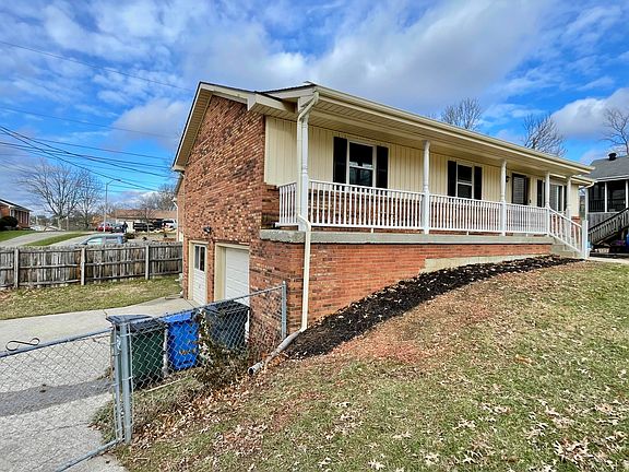 3rd image of 3709 Tobasaw Ct