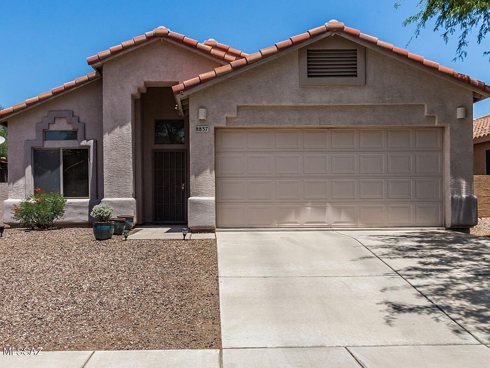 1st image of 8837 E Laurie Ann Dr