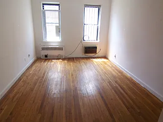 Rented by Luxury Habitat