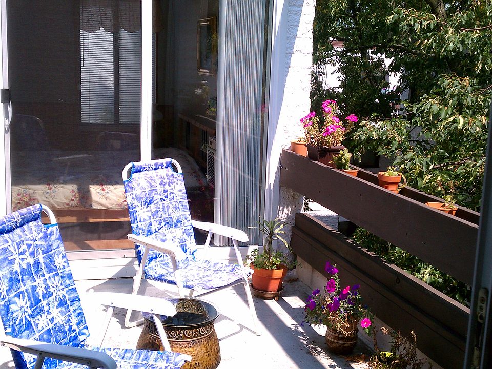 1st image of 338 W Miner St APT 3B