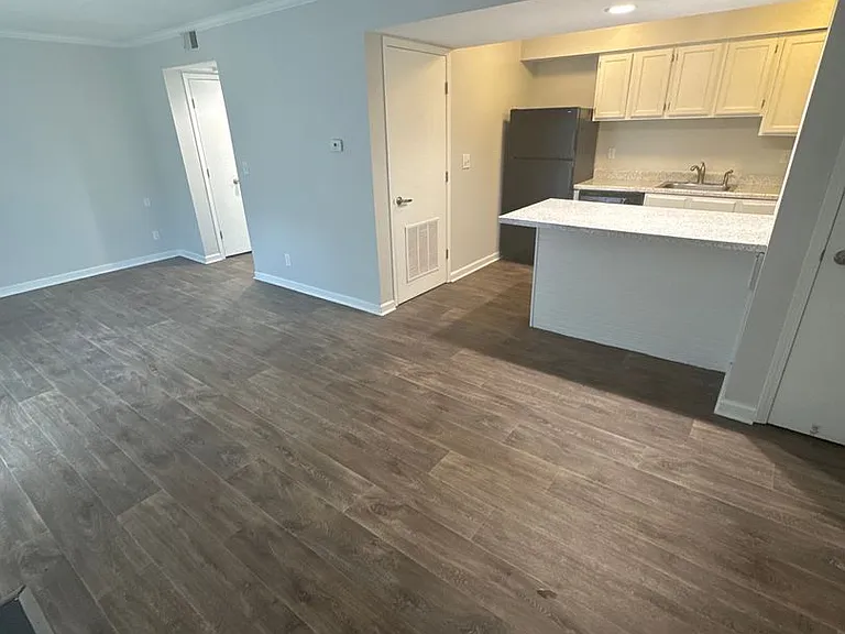 The Vibe at 8035 Apartments — Photo 56