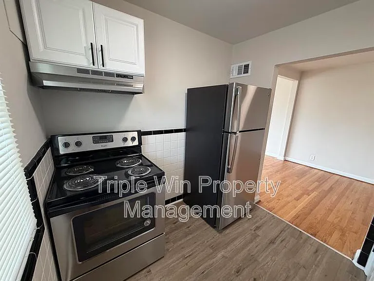 937 Chain Of Rocks Dr — Photo 12
