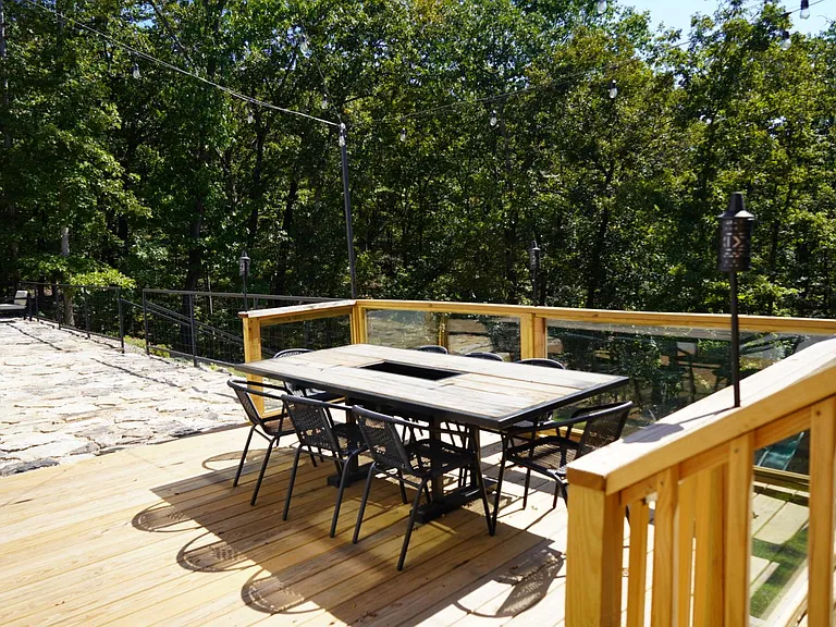 5 Thornbury Ln — Photo 20