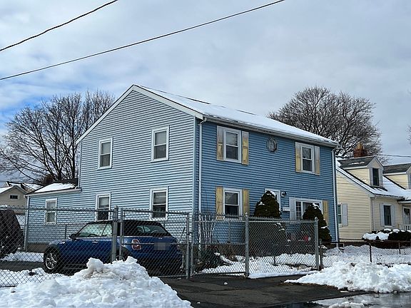 3rd image of 15 Johnson Ave
