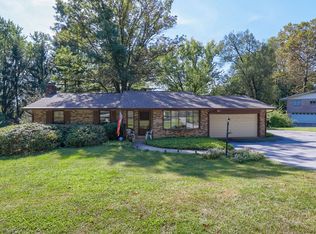 48 Peach Ln, Lancaster, PA 17601