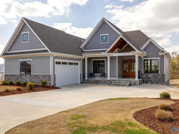 90 Gl Ridge Cir, Guntersville, AL 35976