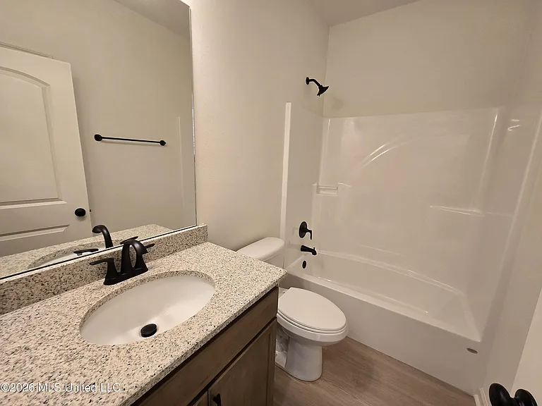15395 Percy St — Photo 5