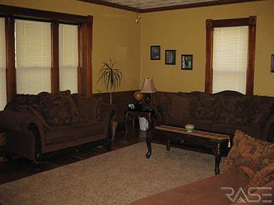 4th image of 117 S Garfield Ave