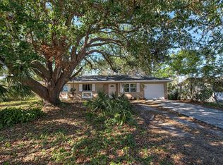 1860 Bluebird Ln, Englewood, FL 34224