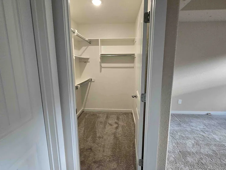 431 Red Robin St #431 — Photo 17