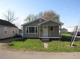 2215 Mapleton Ct, Columbus, IN 47201