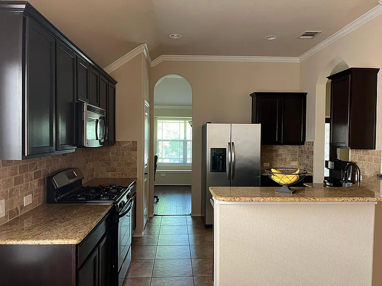 1708 Hidden Springs Path — Photo 3
