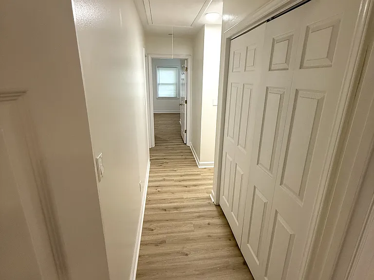 140 White Oak Cir — Photo 7