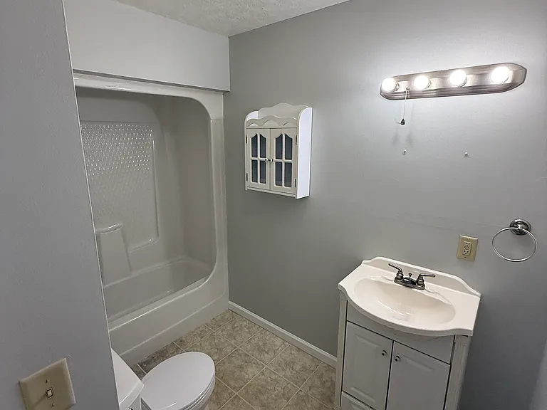 320 Port William Ln — Photo 14