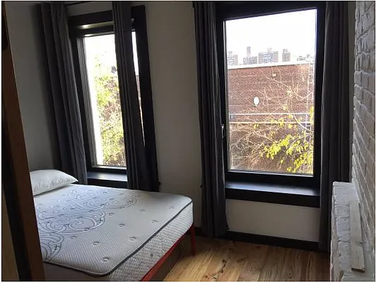 Rented by Fifth & Forever LLC | media 9