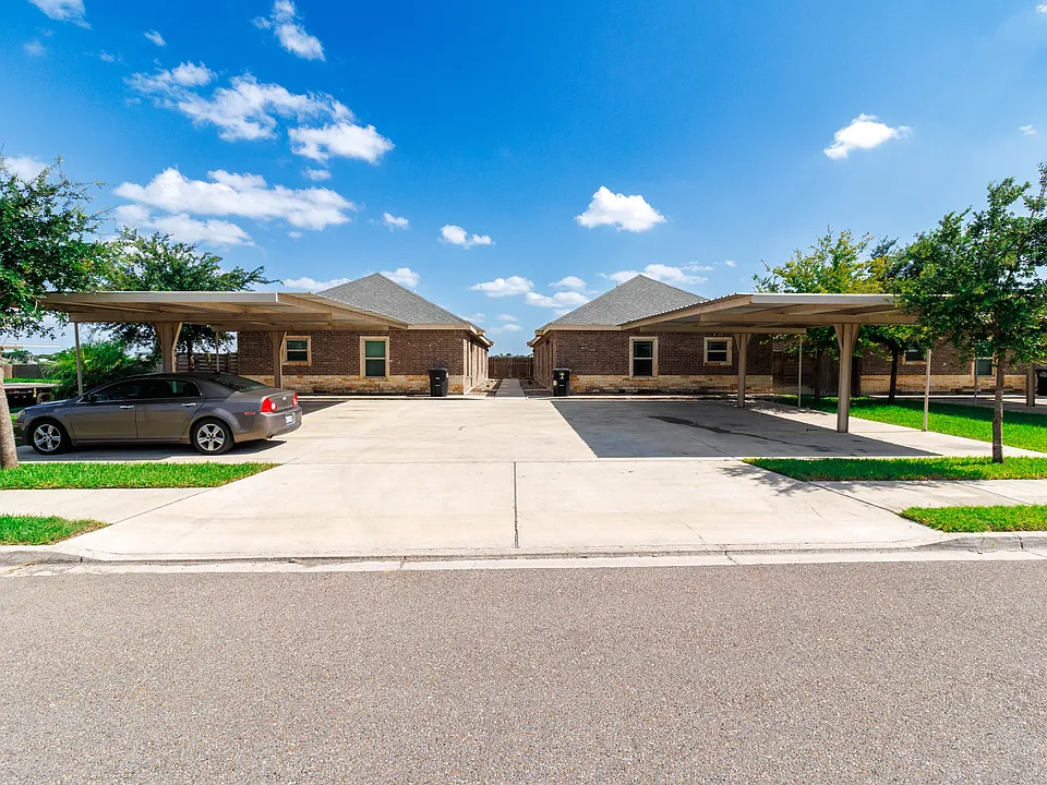 2808 E Garfield Ave #3