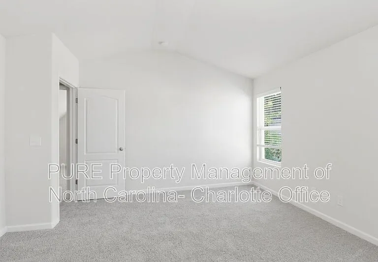 6008 Vista Woods Ln — Photo 12