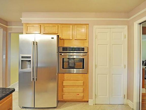 5th image of 29694 Colony Circle Dr