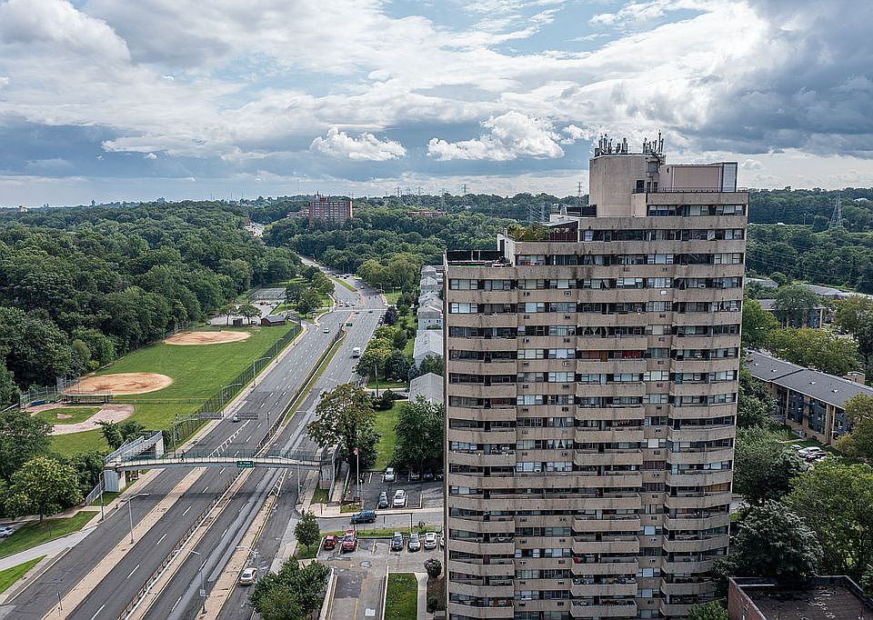 1st image of 1523 Central Park Ave APT 19E