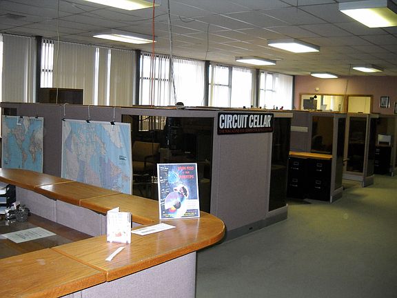 3rd image of 4 Park St