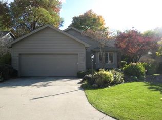 17952 Ashmont Pl, South Bend, IN