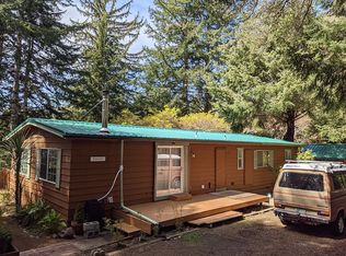 88606 Collard Loop, Florence, OR 97439
