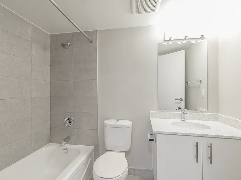 25 San Romanoway — Photo 12