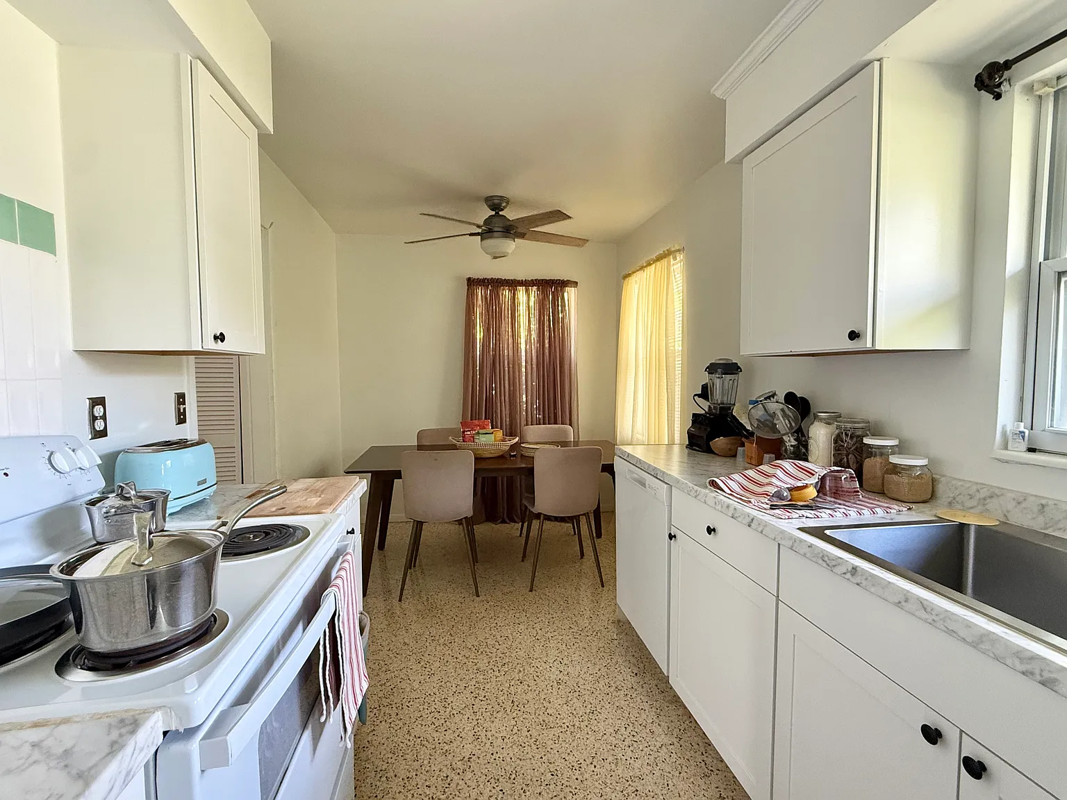 1 bed, 760 sqft, $1,750 — Photo 4