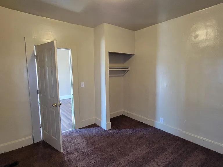 449 W 29th St — Photo 7