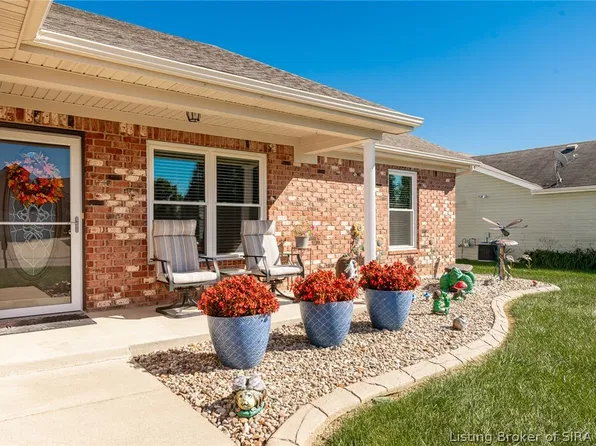11912 Magellan Way, Sellersburg, IN 47172