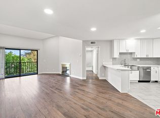 4210 Via Arbolada Unit 304, Los Angeles, CA 90042