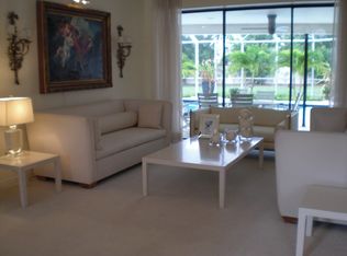 1344 Foxfire Ln, Naples, FL 34104