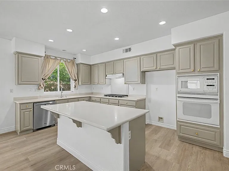 7376 Sungold Ave — Photo 15