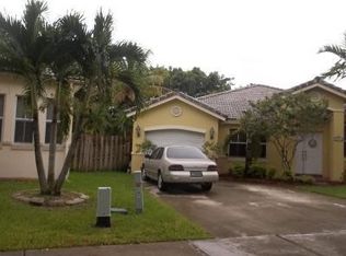 16316 SW 83rd Ln, Miami, FL 33193
