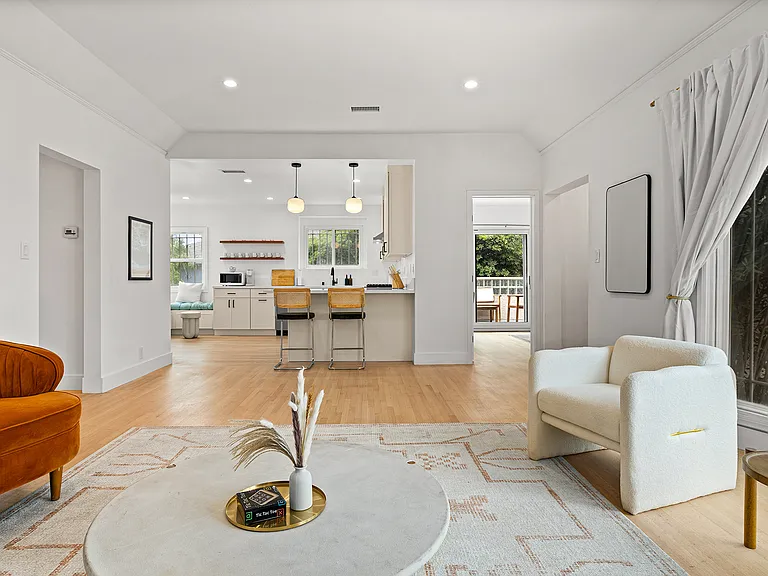3423 W 84th Pl — Photo 9