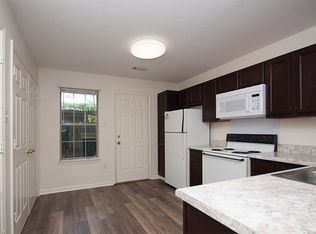 1536 Clifton St #6, Conway, AR 72032