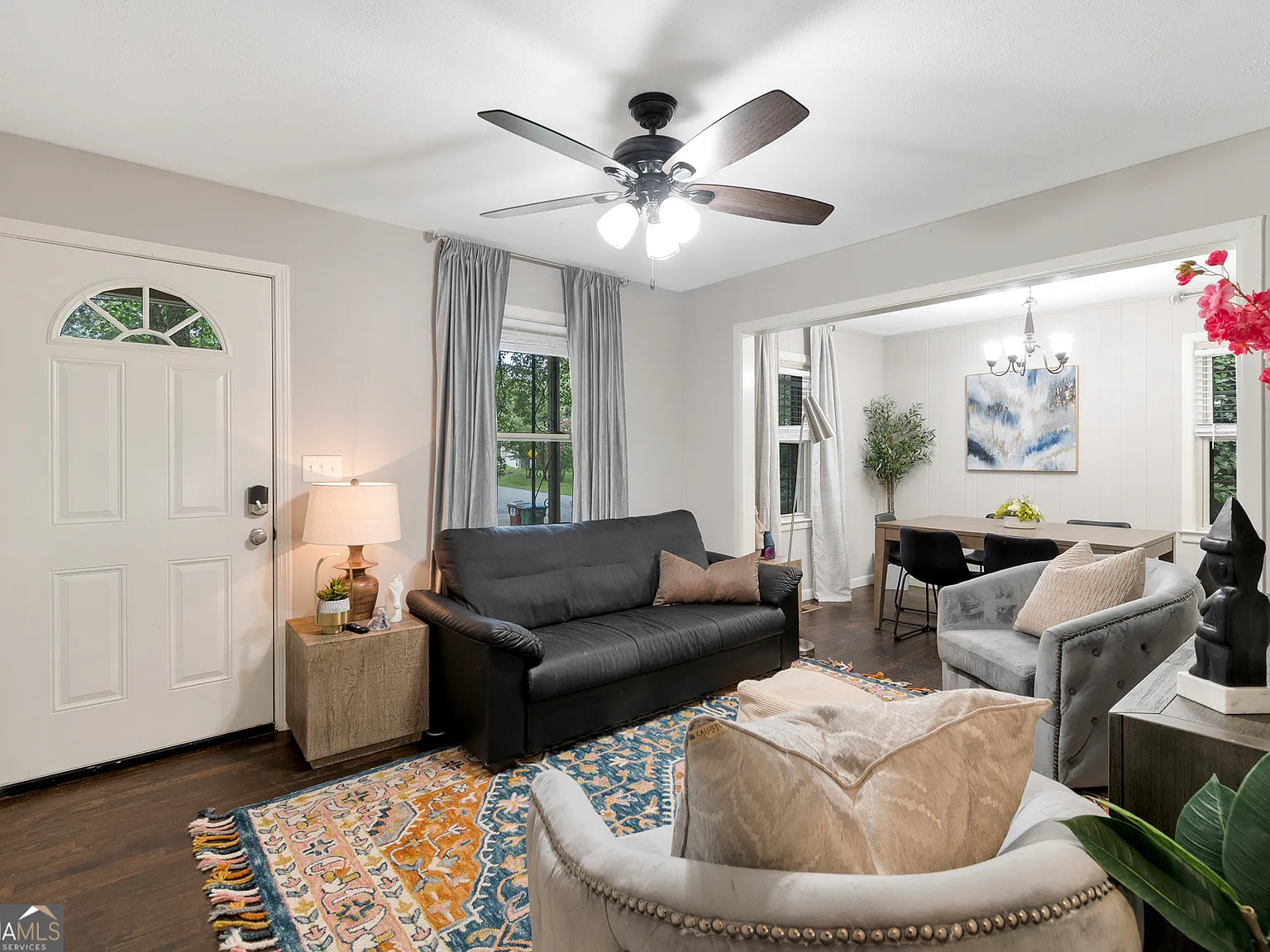 3 bed, 2.0 bath, 100 sqft, $4,200 — Photo 2