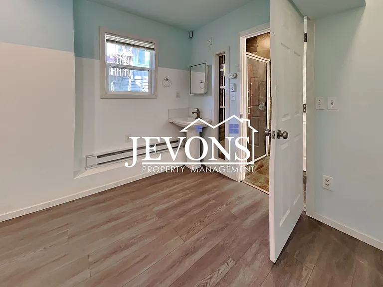 6617 1/2 S Monroe St #B — Photo 17
