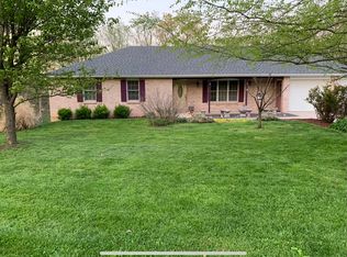 9736 Sunflower Ln, New Bloomfield, MO 65063