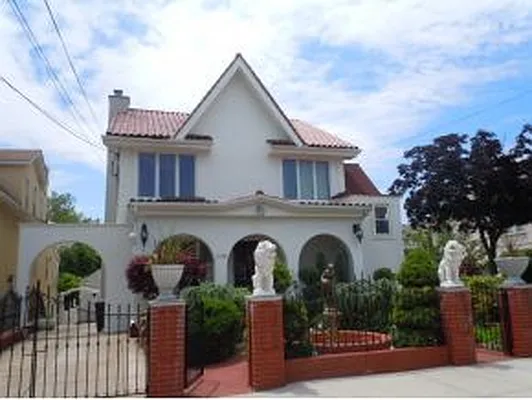 Sold by Coldwell Banker Reliable Real Estate | media 14