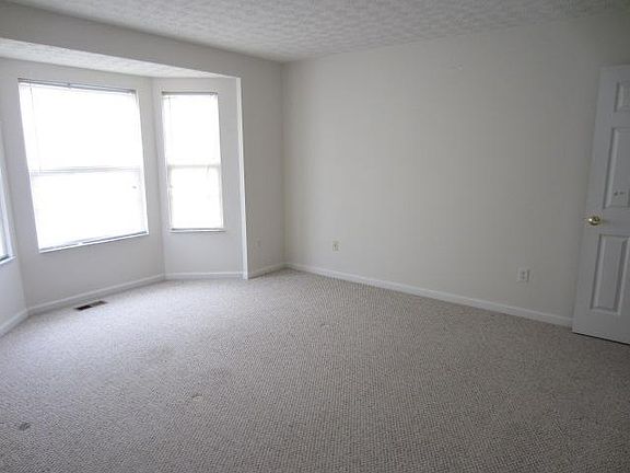 4th image of 13465 Mottlestone Dr