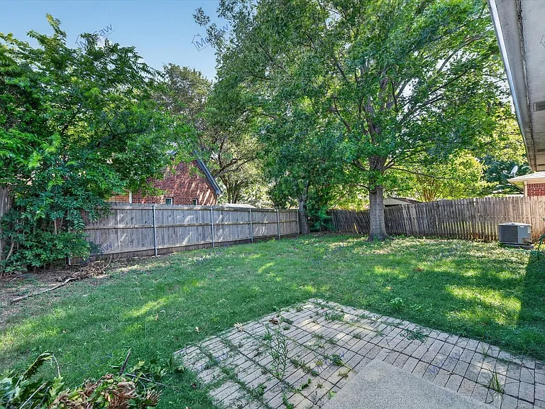 3728 Chaddybrook Ln — Photo 23