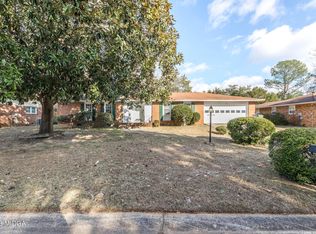 118 Avalon Dr, Warner Robins, GA 31093