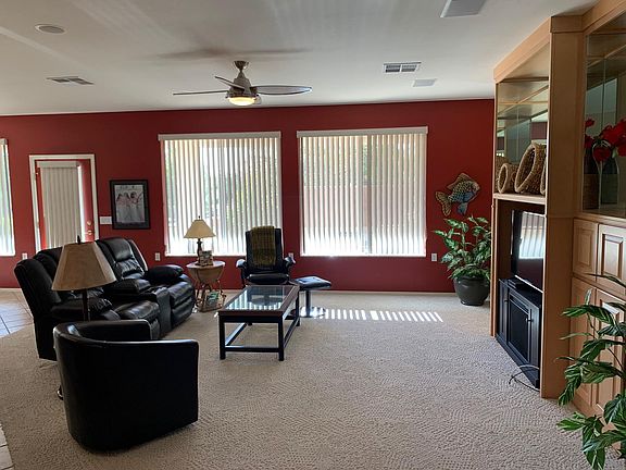 3rd image of 1683 W Diamond River Dr
