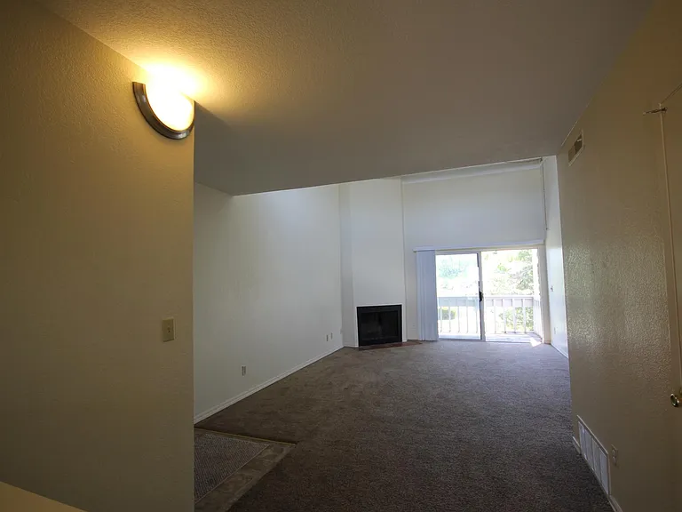 3120 E Van Teylingen Dr #C — Photo 10