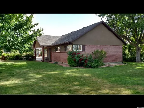 6690 S 2300 E, Cottonwood Heights, UT 84121