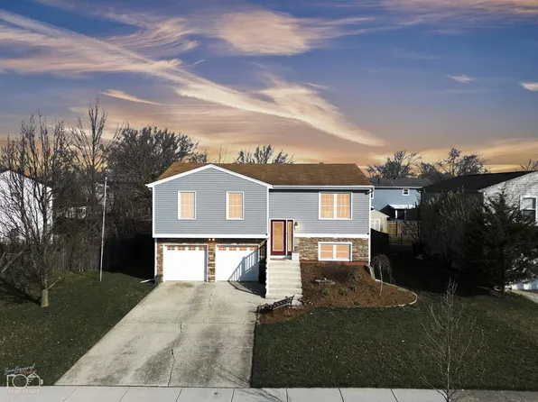 20144 S Pine Hill Rd, Frankfort, IL 60423