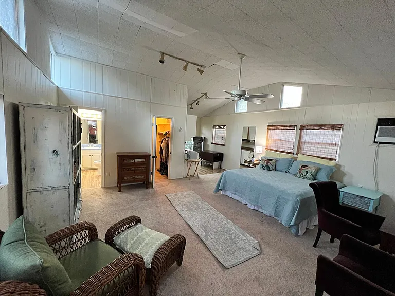 16142 Spring Branch Trl #B — Photo 13
